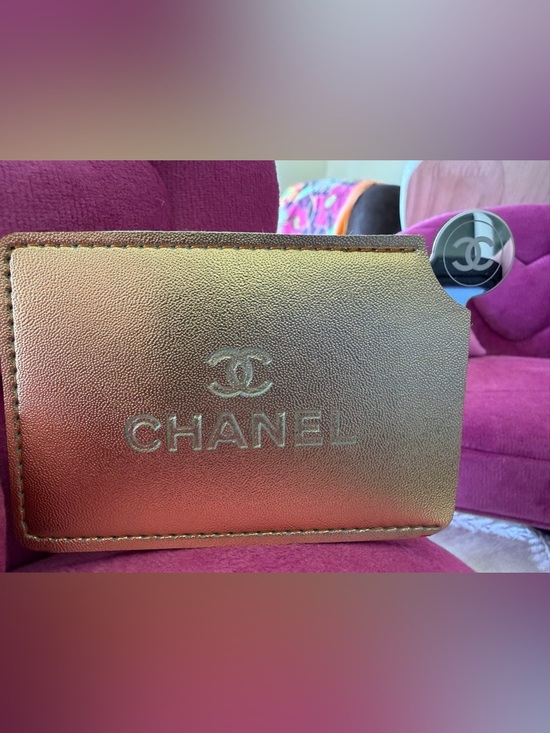 CHANEL Handbags - CHANEL Gold Metallic Mirror